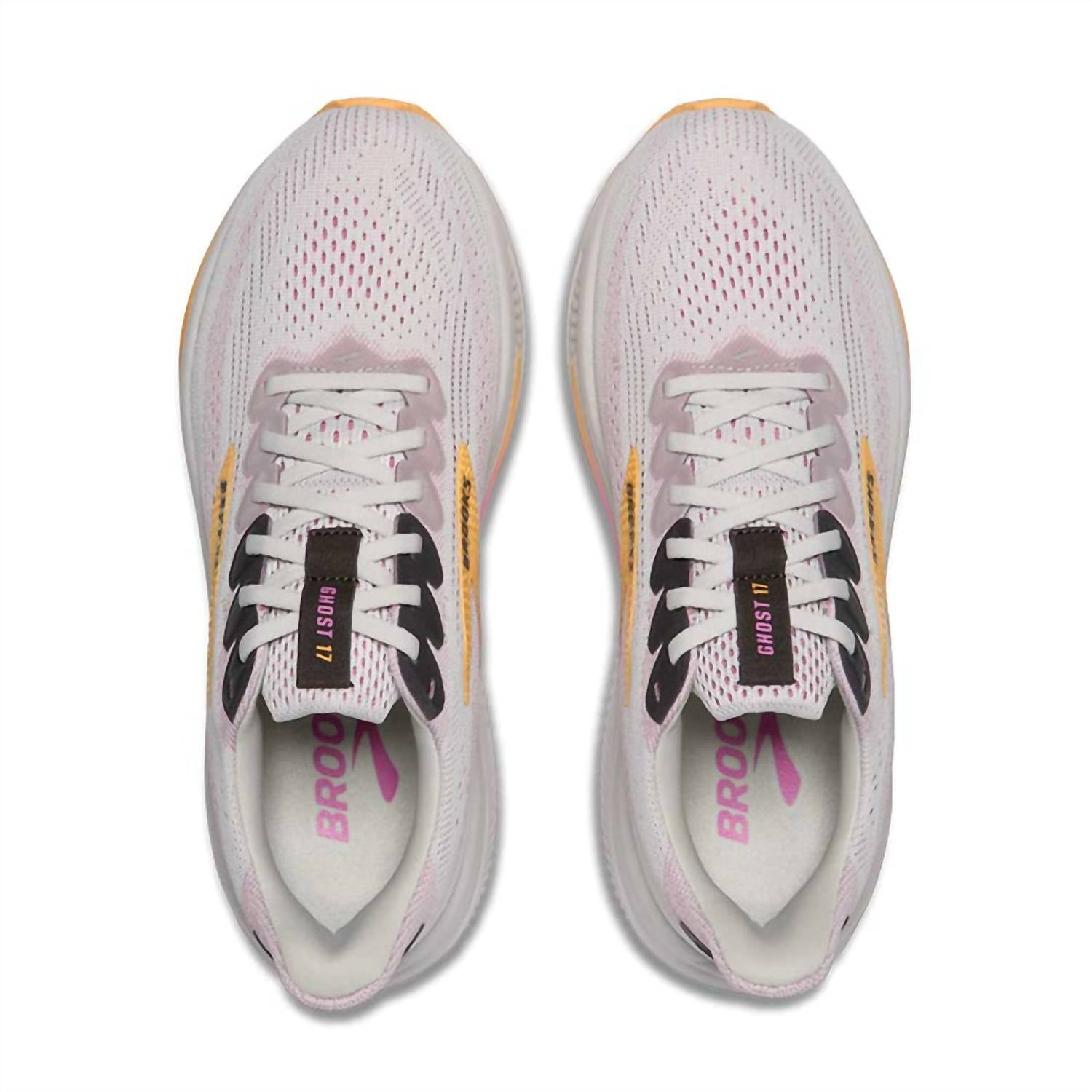 Women's Ghost 17 Shoe In Oyster/apricot/pink