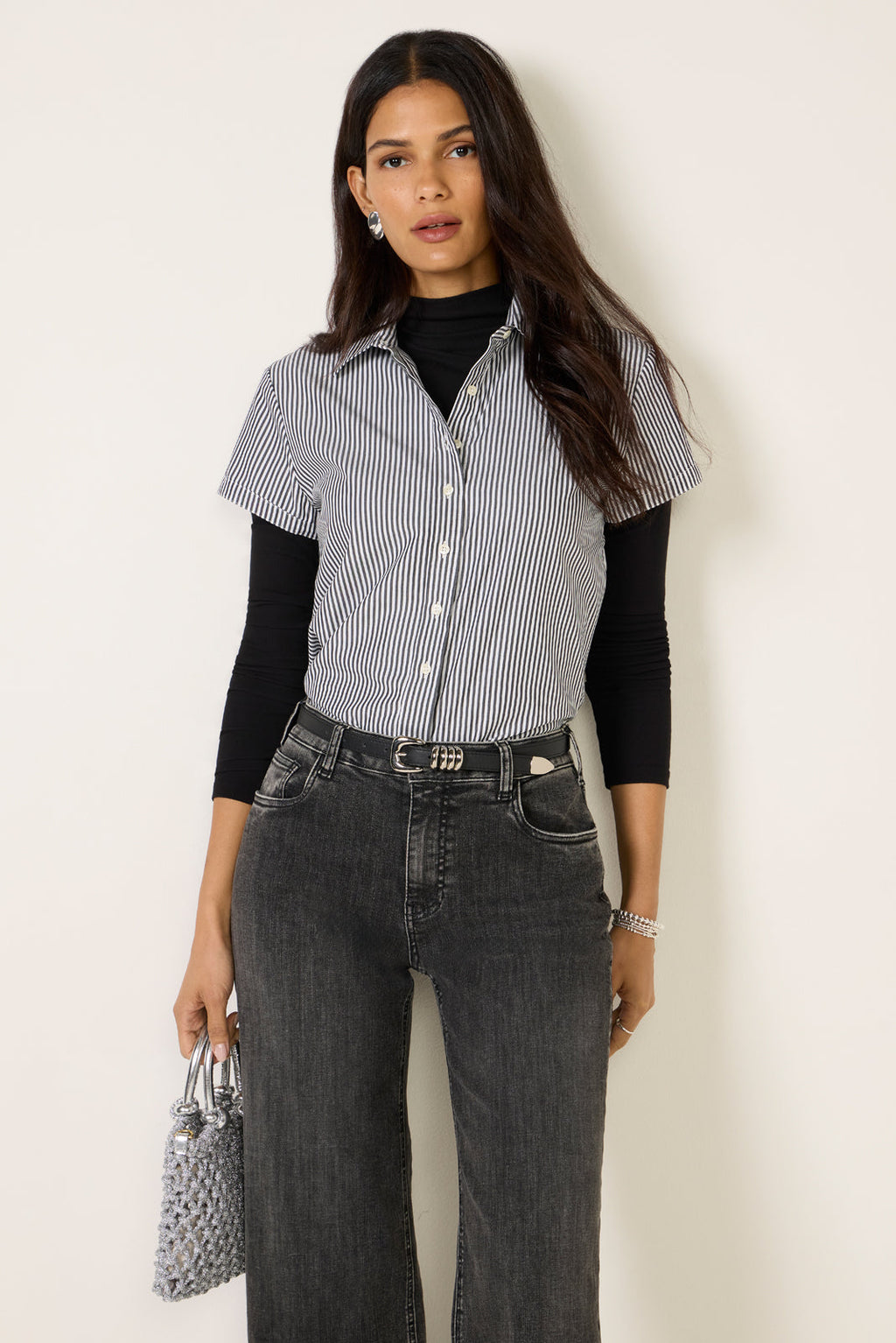 Women's Boxy Crop Short Sleeve Shirt