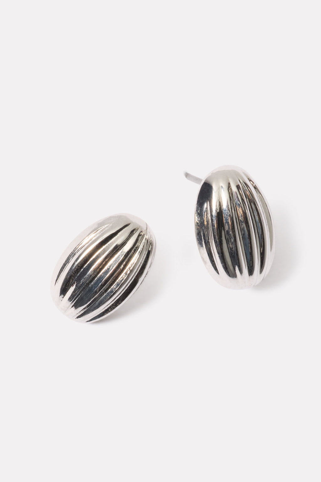 Women's Rhiannon Button Earring