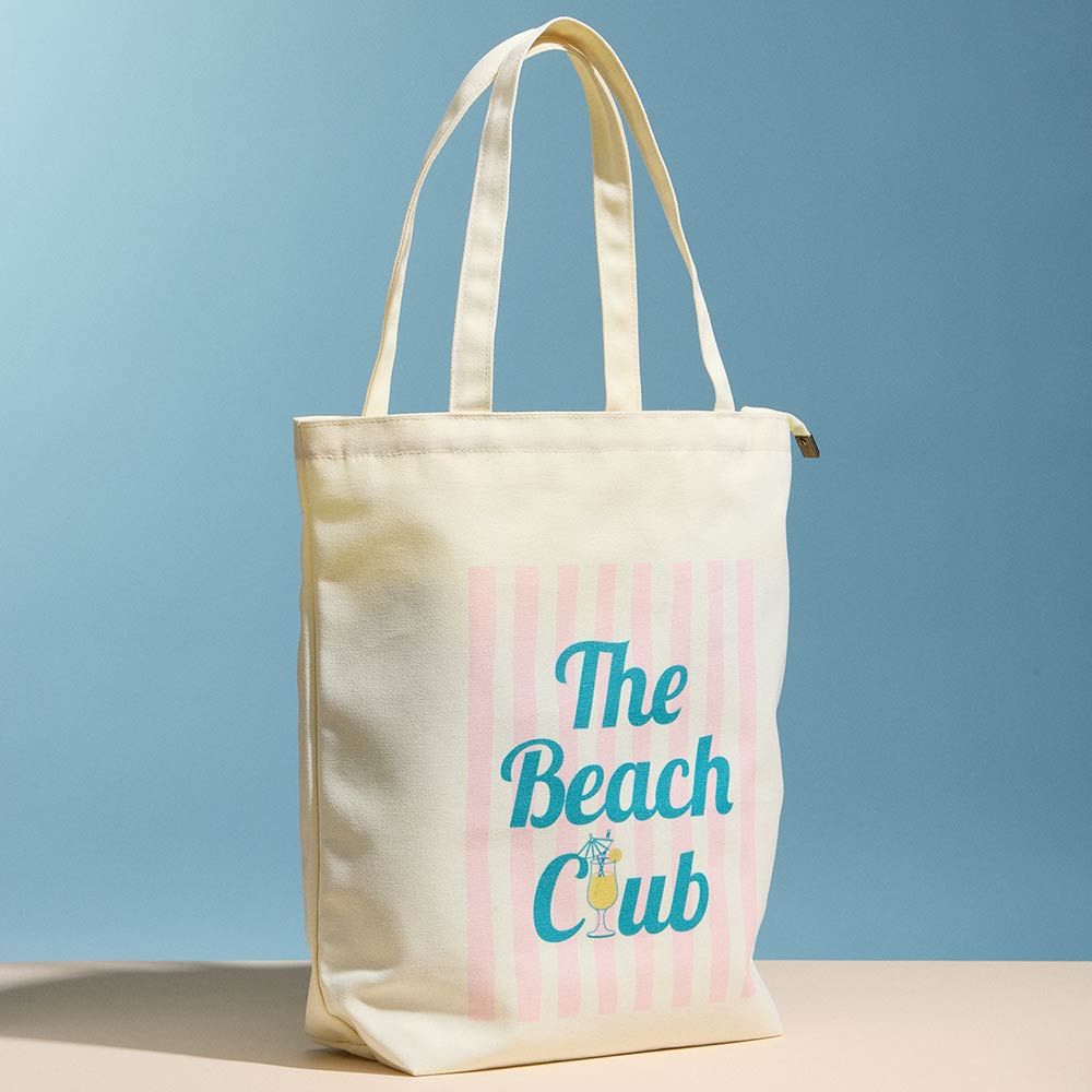 THE BEACH CLUB Message Print Everyday Carry Tote Bag
