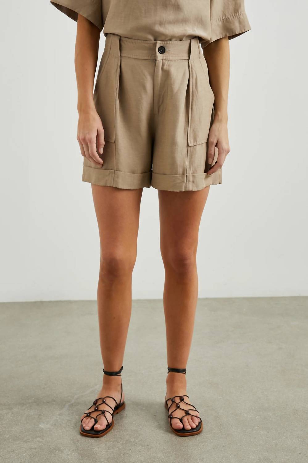 Maryam High Waist Short In Beige
