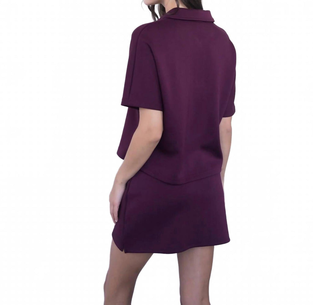 Half Zip Short Sleeve Top In Burgundy