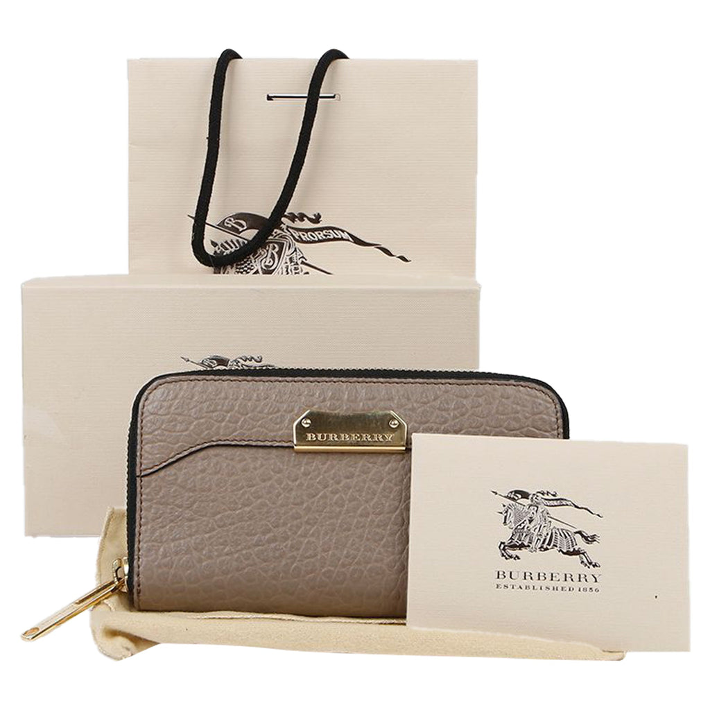 Metal Logo Zipper Long Wallet