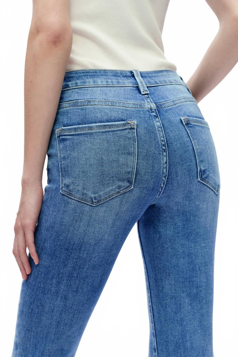 Mid Rise Straight Raw Edge Jeans In Medium Blue