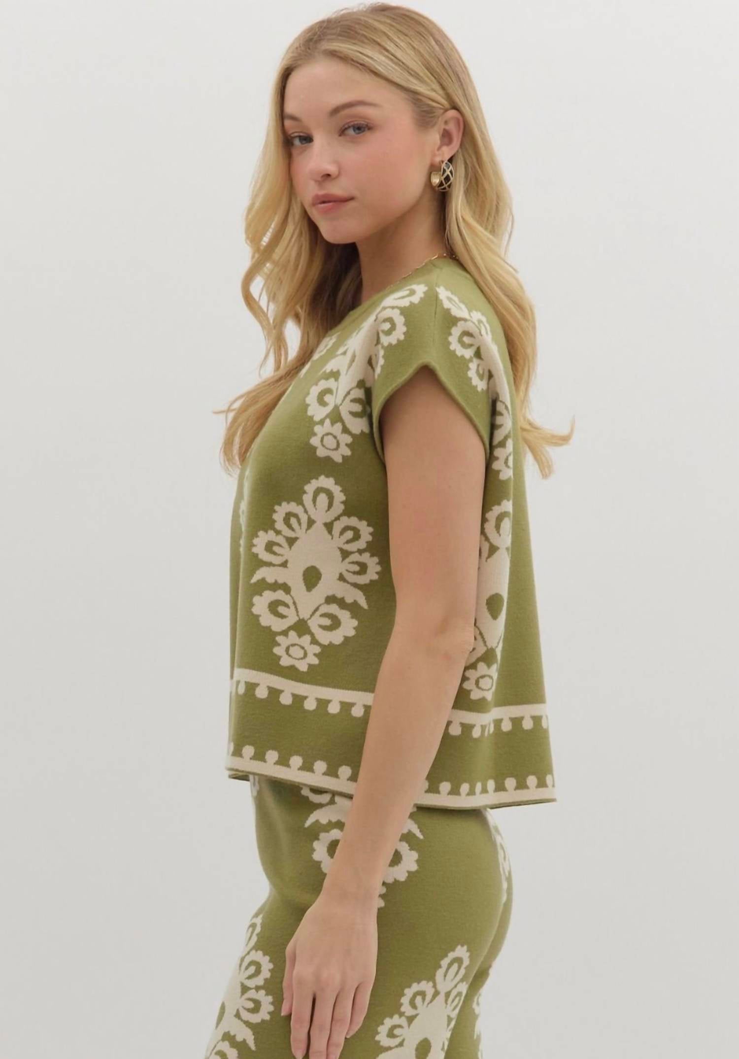Kint Sweater Top In Olive