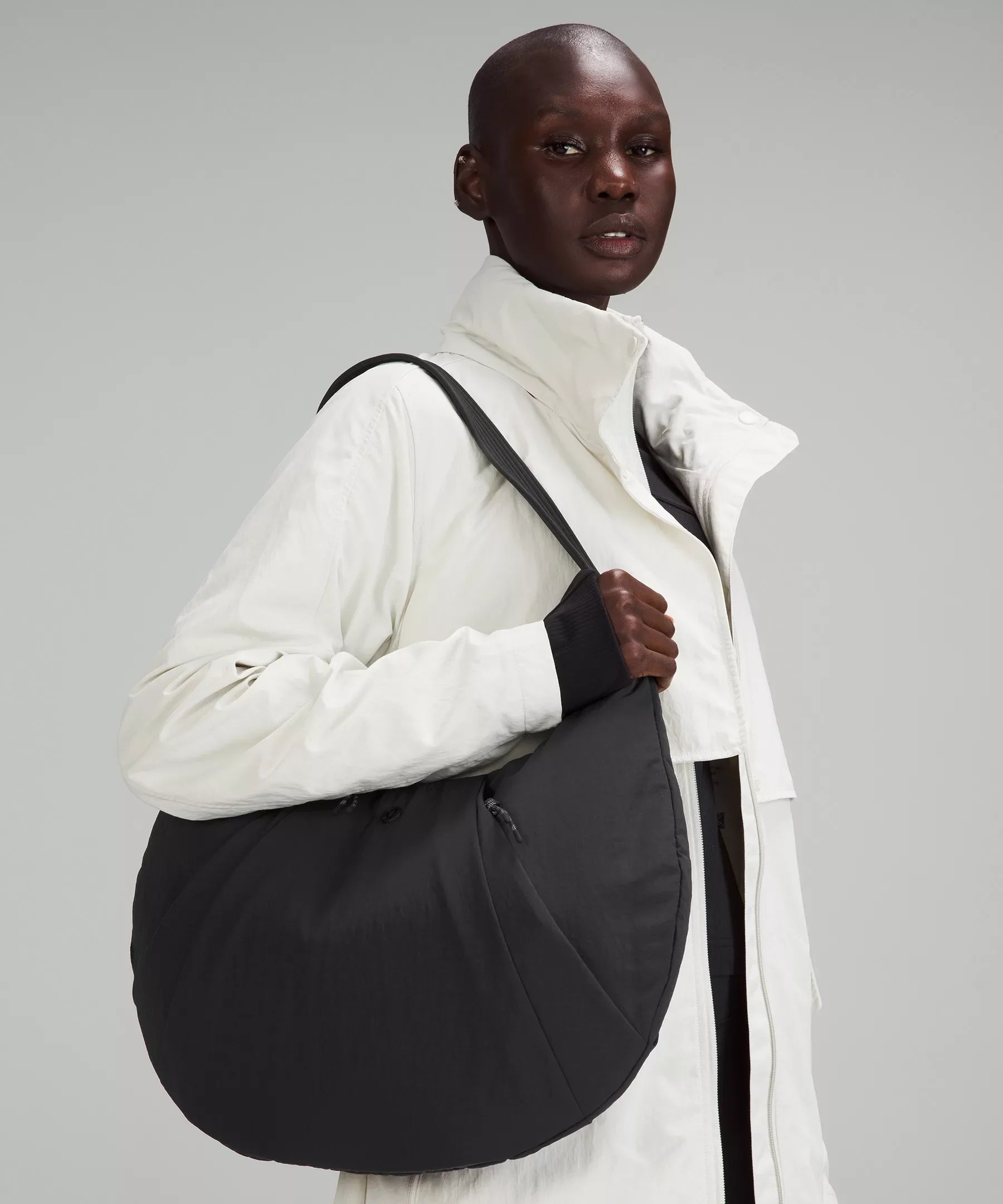 Pleated Shoulder Bag 10L