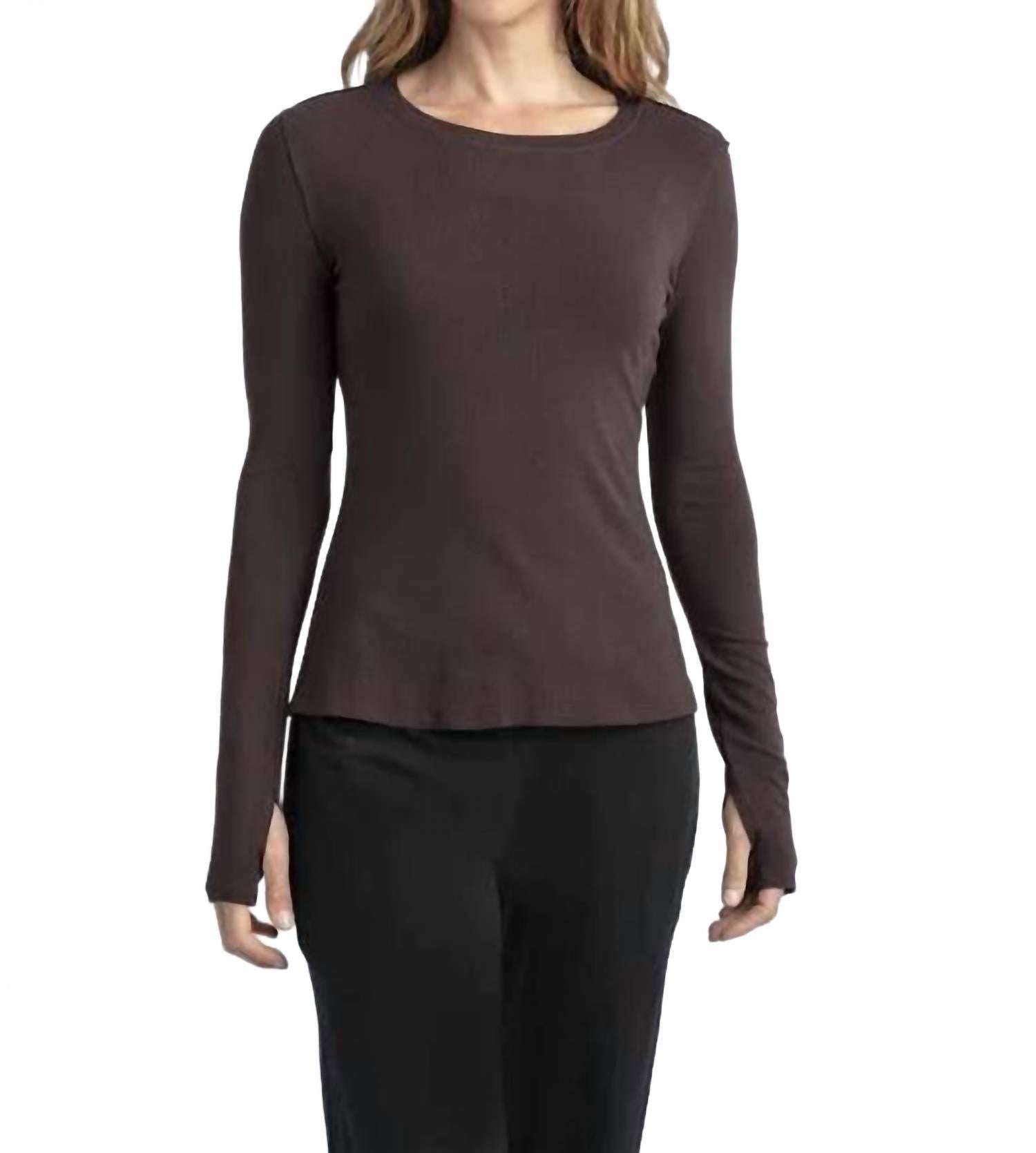 Long Sleeve Scoop Neck Tee In Bark