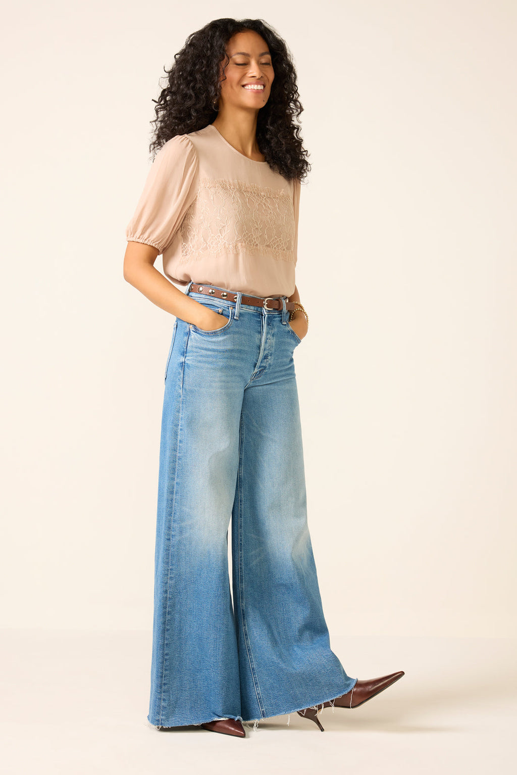 Women's Sweet Romance Lace Top