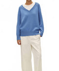 Soren V Neck Sweater In Cornflower Blue