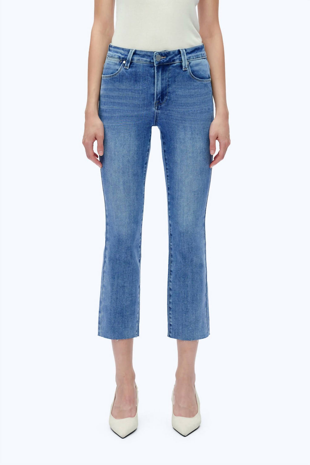 Mid Rise Straight Raw Edge Jeans In Medium Blue