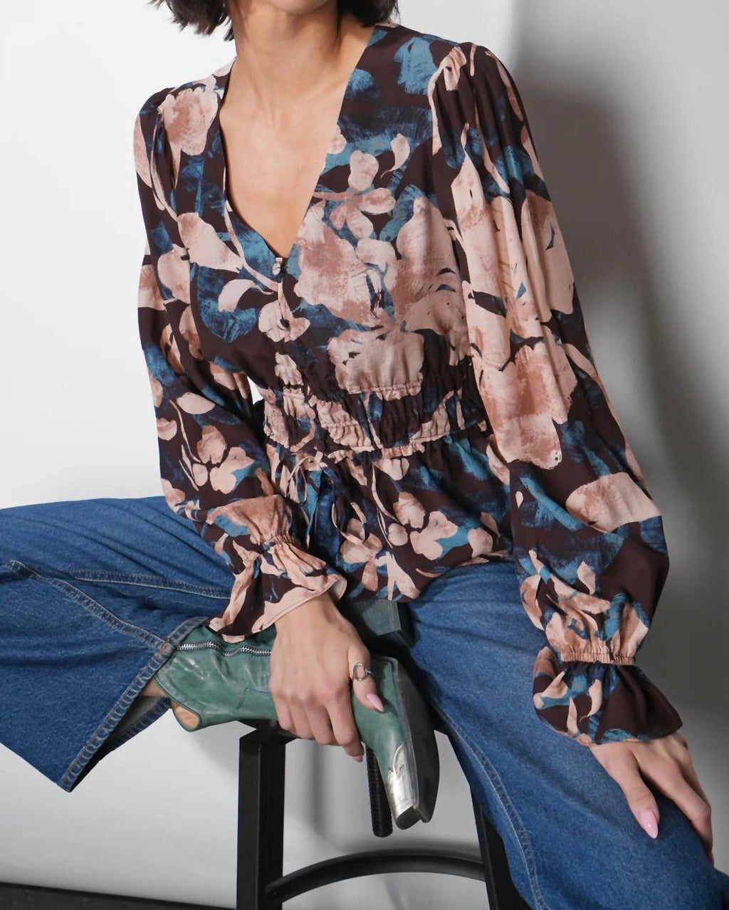 Nicki Printed V-Neck Blouse In Mulberry Combo