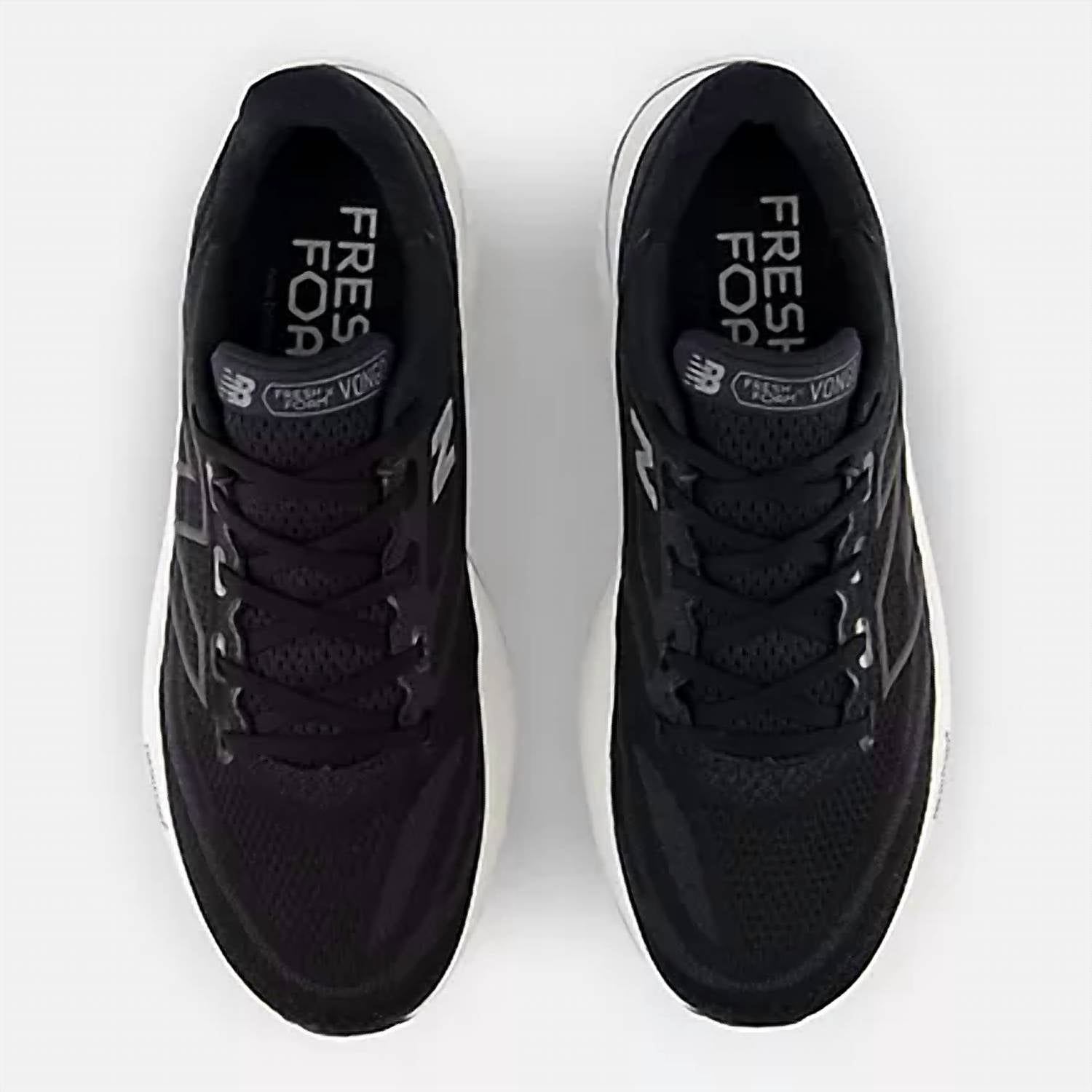 Men's Fresh Foam X Vongo V6 Running Shoes In Black With White