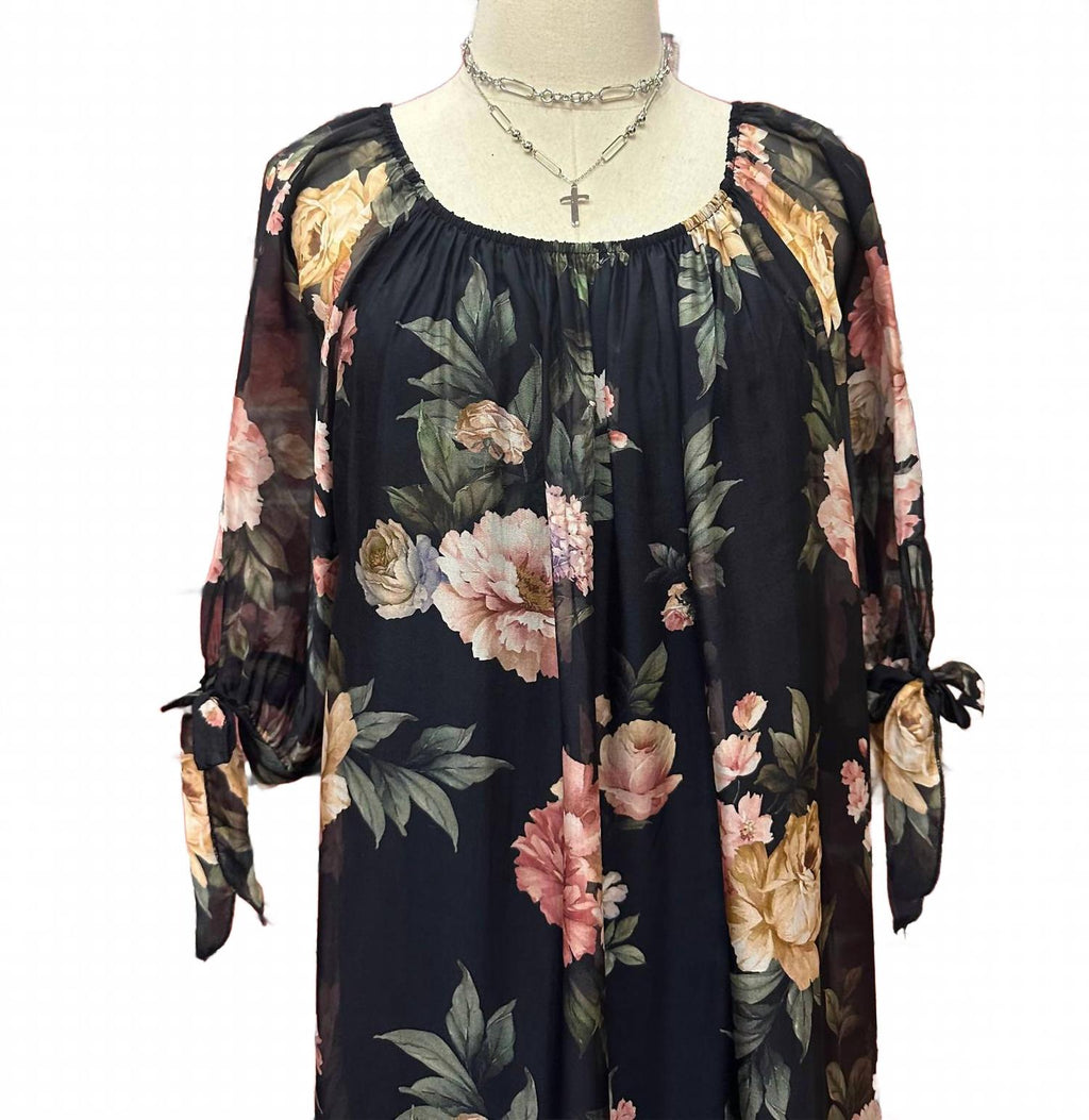 Just A Beautiful Girl Maxi Dress In Black