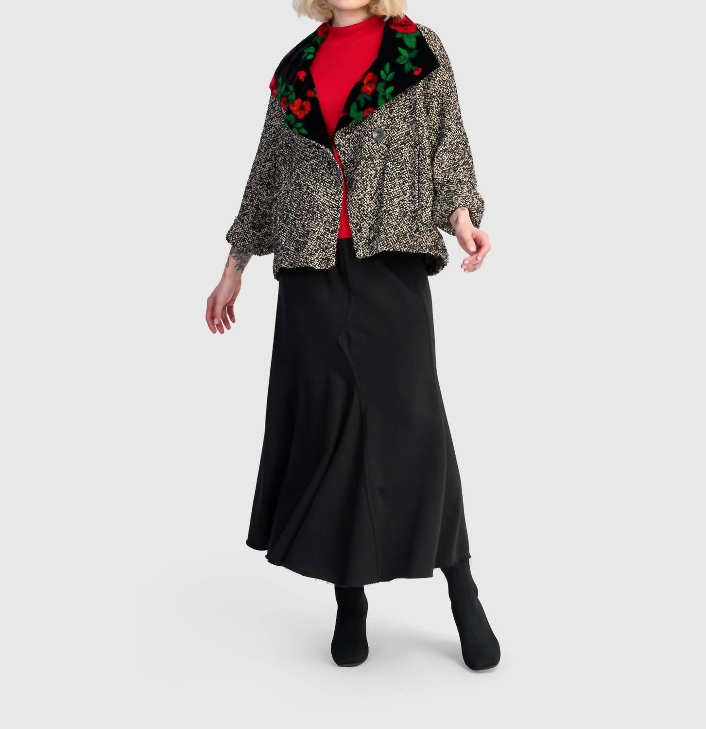 La Vie Boucle Jacket In Roses