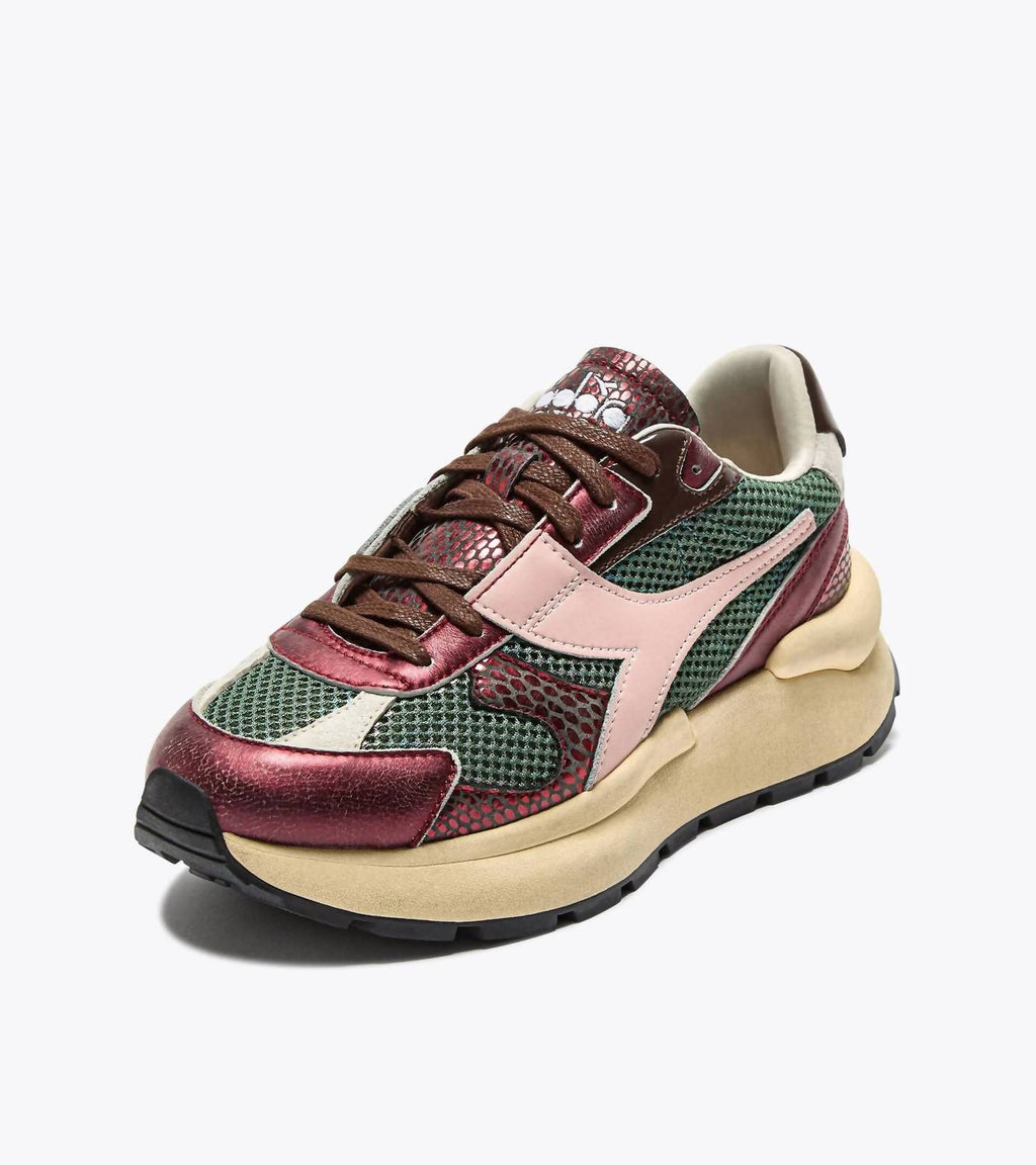 Women's Mercury Elite Cobra Sneaker In Pomegranate