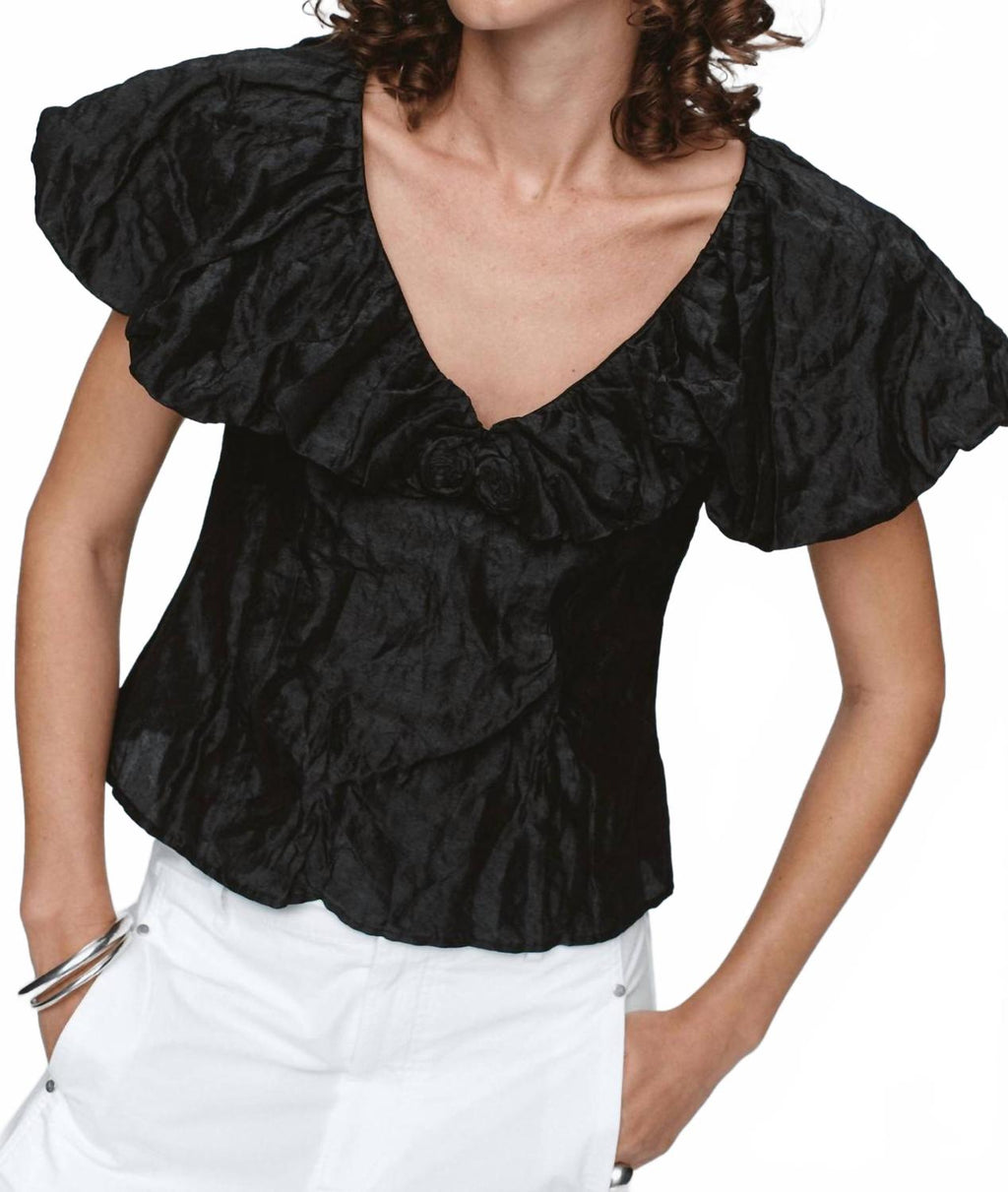 Andre Textured Ruffle Top In Black