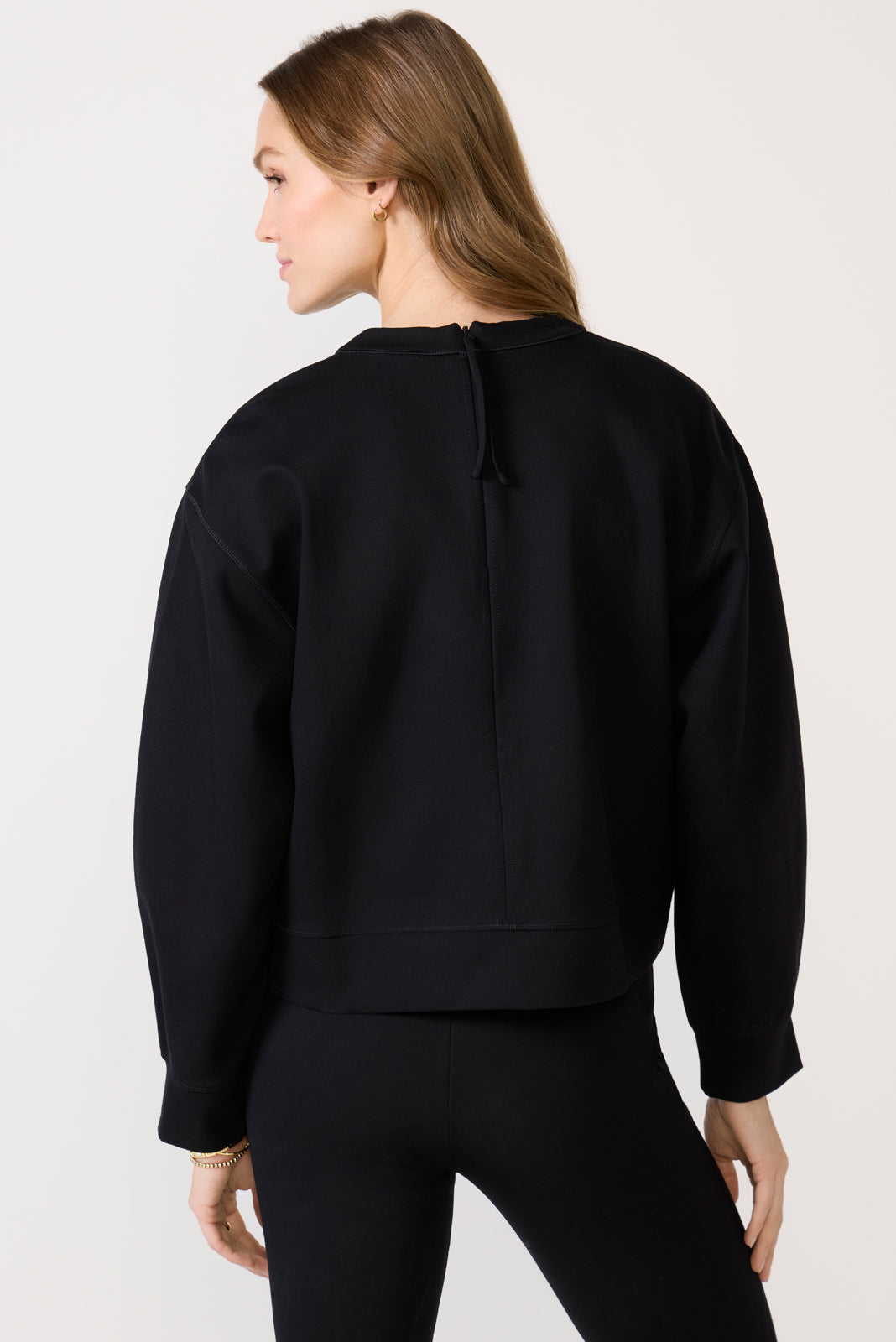 Women's Long Sleeve Crewneck Top