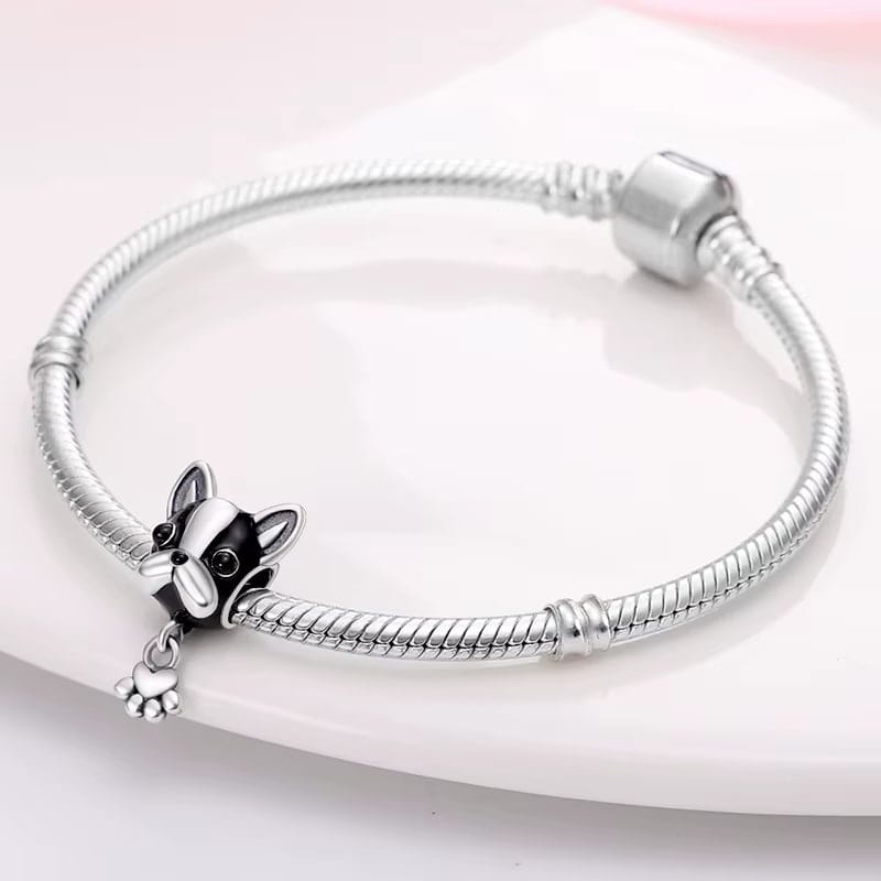 Bulldog Charm