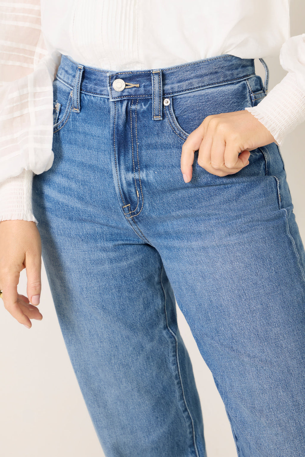 Women's Donny Rolled Hem Boyfriend Jean