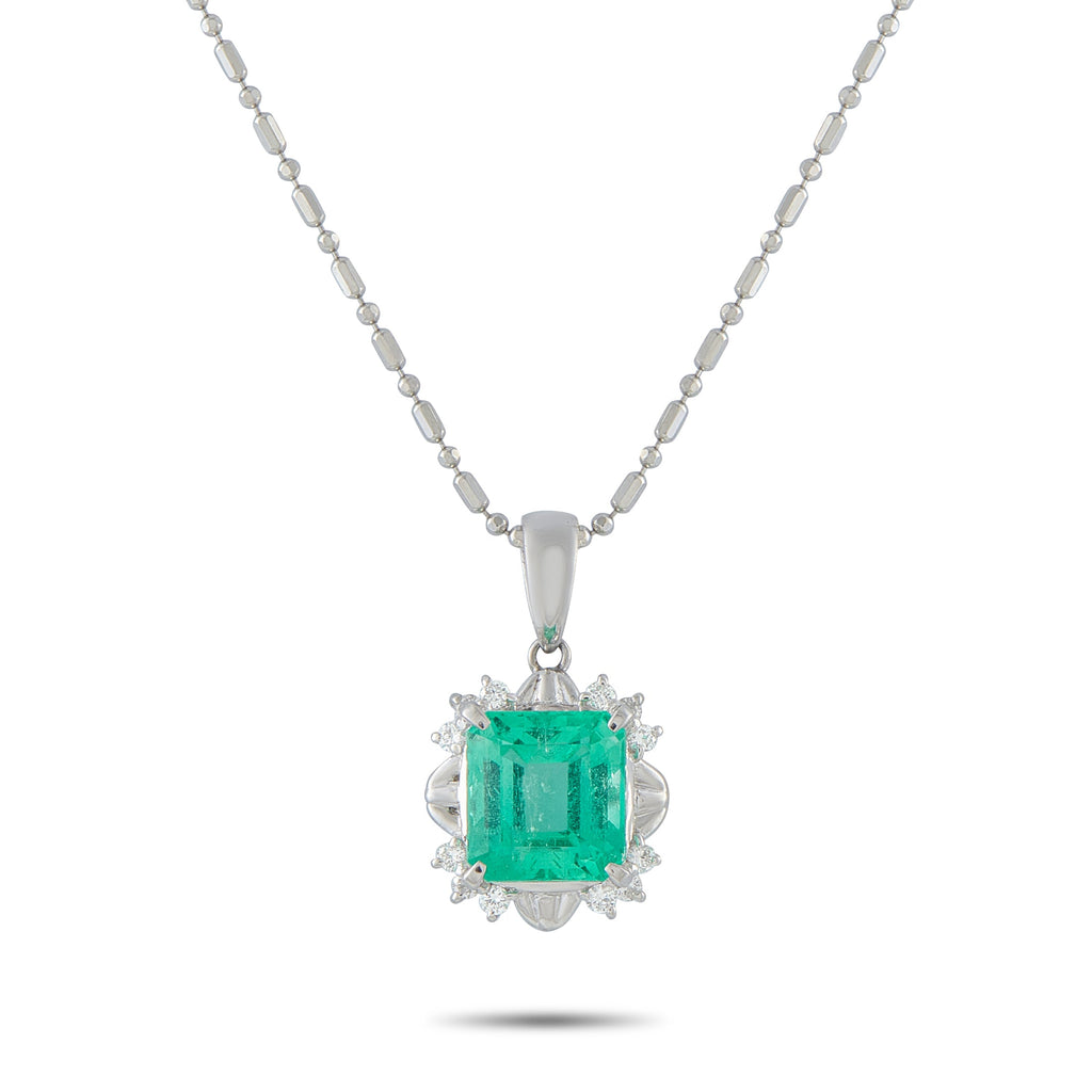 LB Exclusive Platinum 0.16ct Diamond and Emerald Pendant Necklace MF256-041426