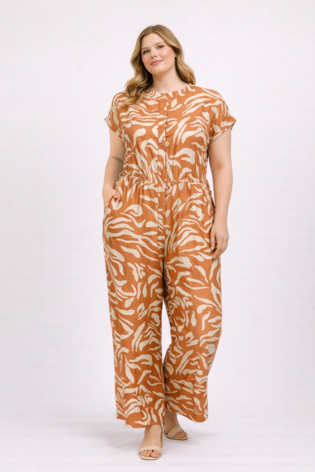Plus Size Abstract Print Jumpsuit