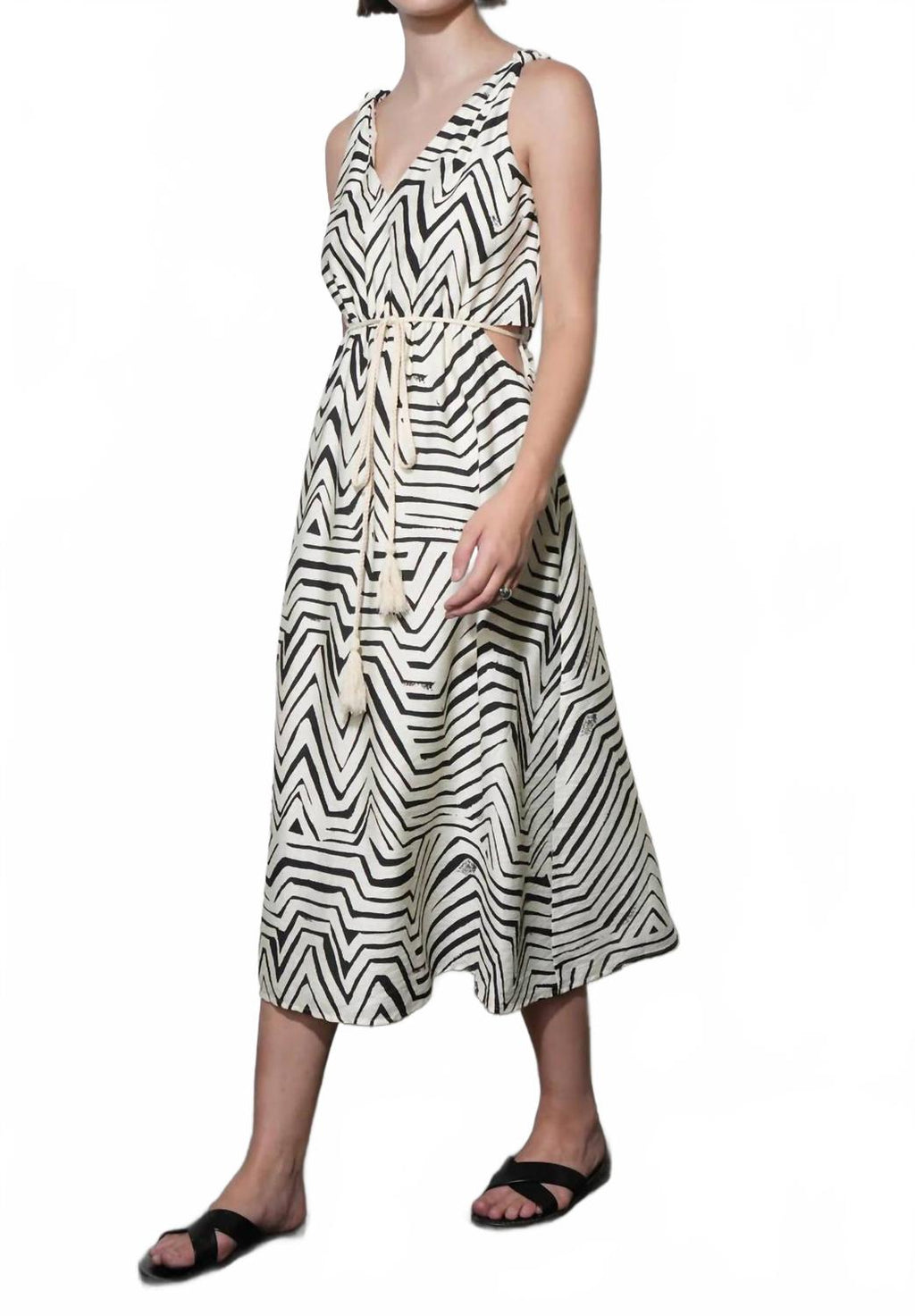 Evelyn Knotted Strap Midi Dress In Ivory Black