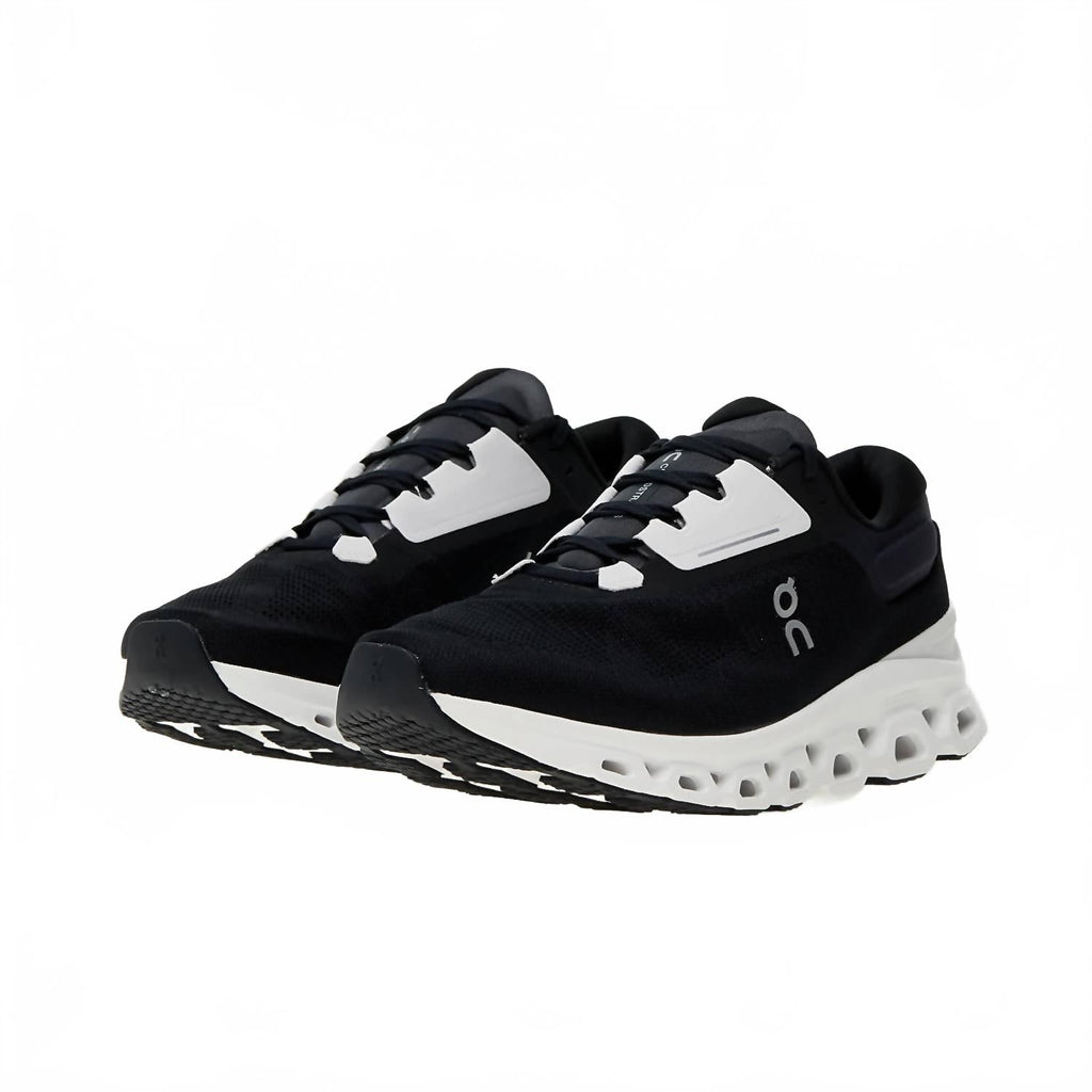 Men's Cloudstratus 3 Running Shoes In Black Frost