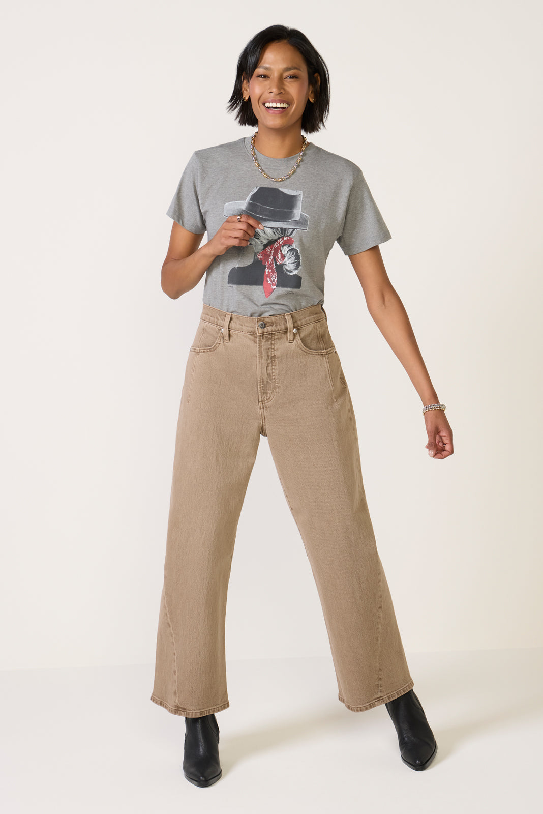 Women's Come and Go Mushie T-Shirt