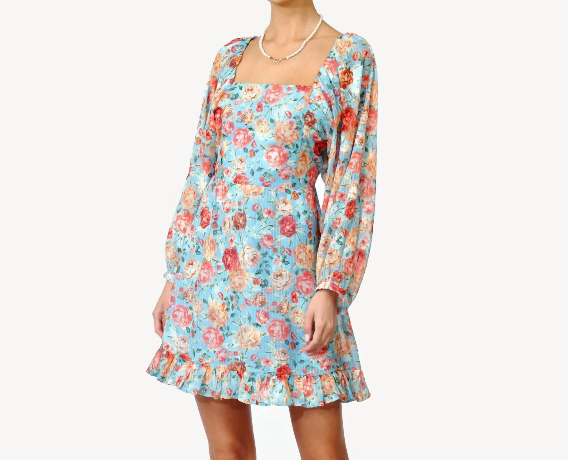 Vero Poet Sleeve Dress In Baby Blue