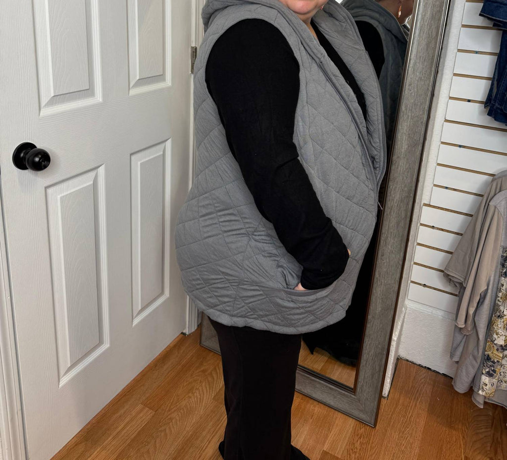 Heather Hooded Vest In Grey