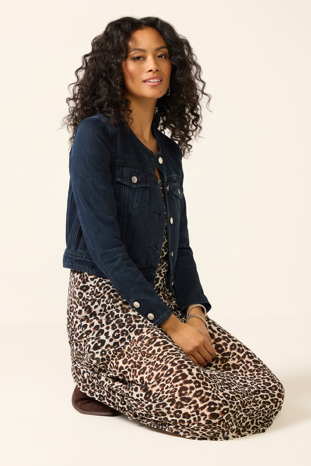 Women's Collarless Trucker Denim Jacket