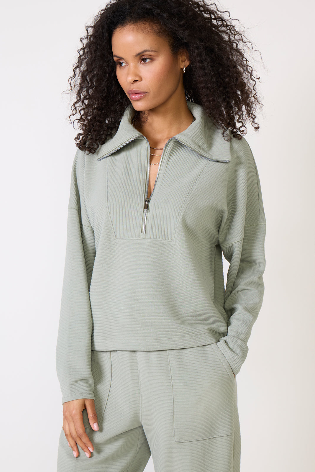 Women's AirEssentials French Rib Half Zip Sweatshirt