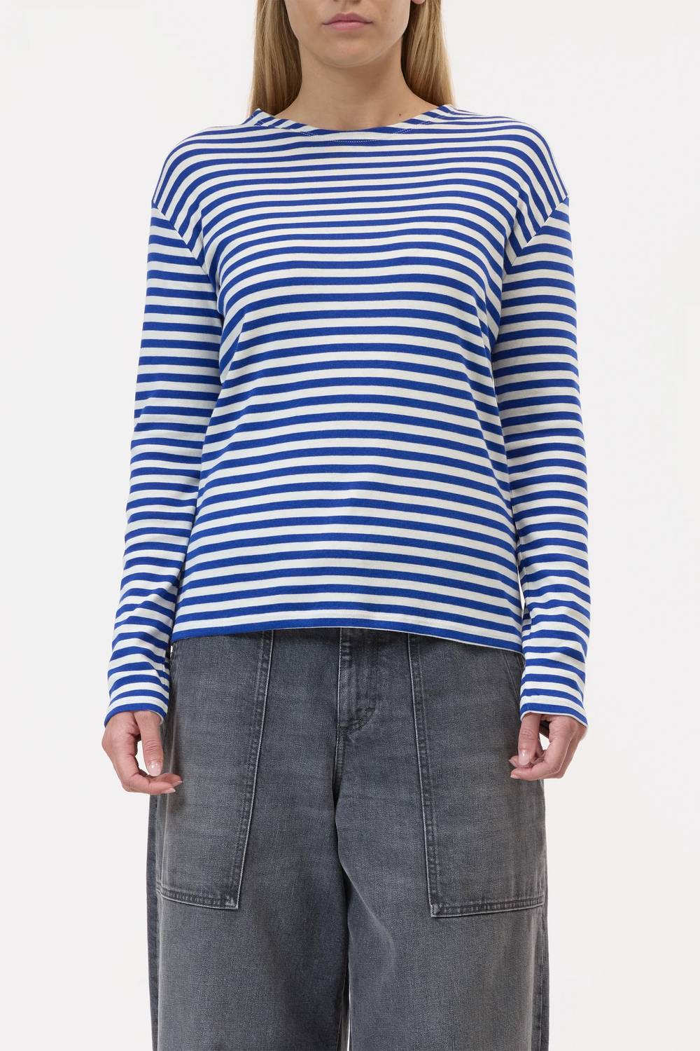 Basic Long Sleeve Classic Crew Neck Top In Galaxy Blue