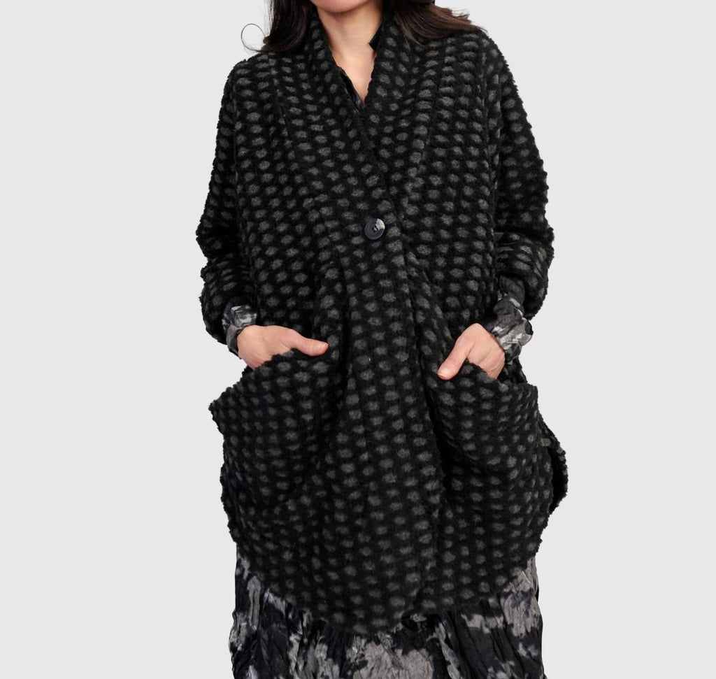 Thorne Cozy Cowl Jacket In Net