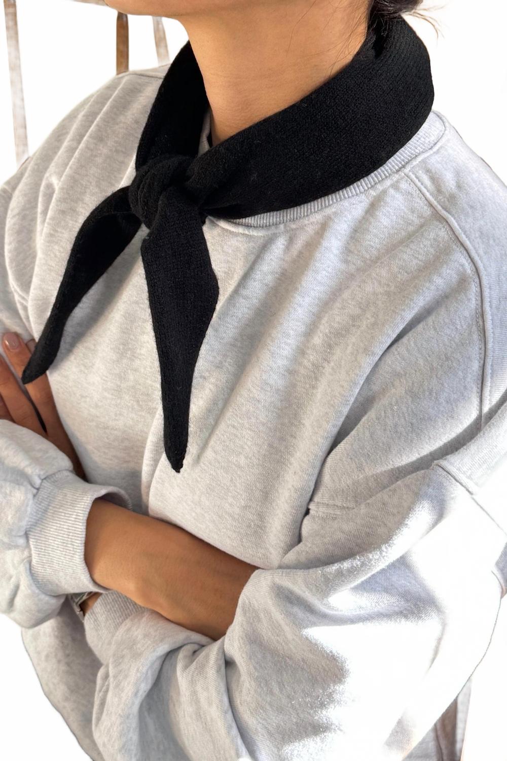 Women's Cashmere Bandana In Black