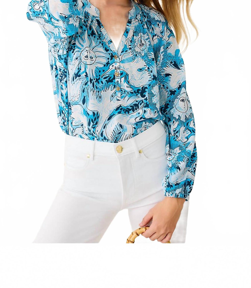 Elsa Silk Top In Lilly Gulls