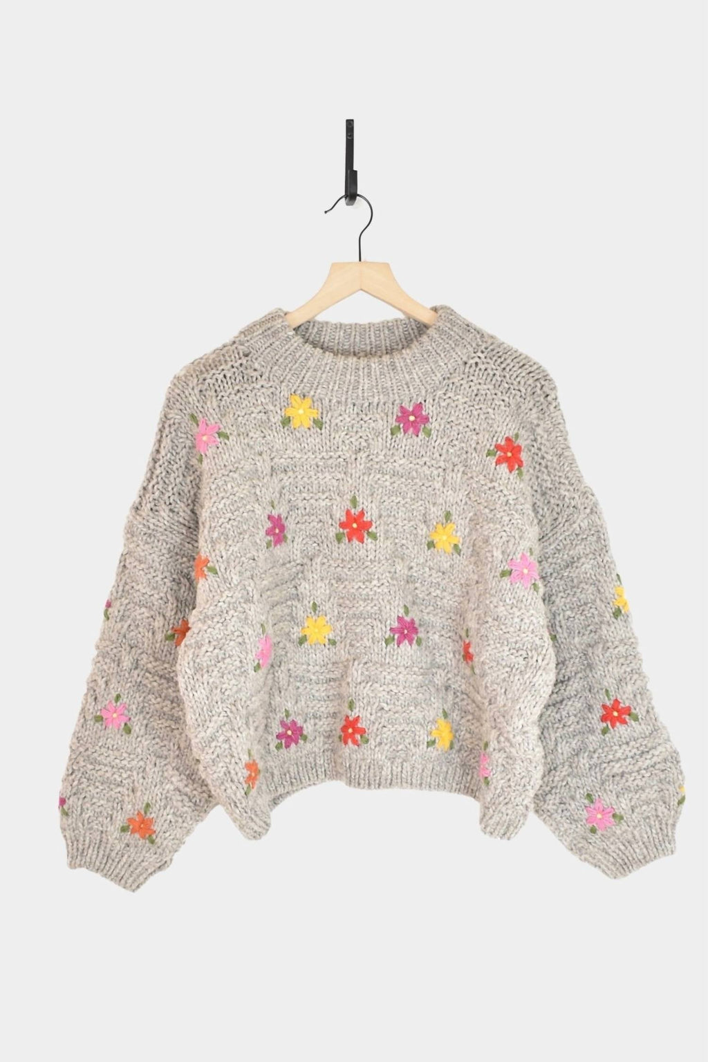 Wool Hand Knit Pullover In Gray