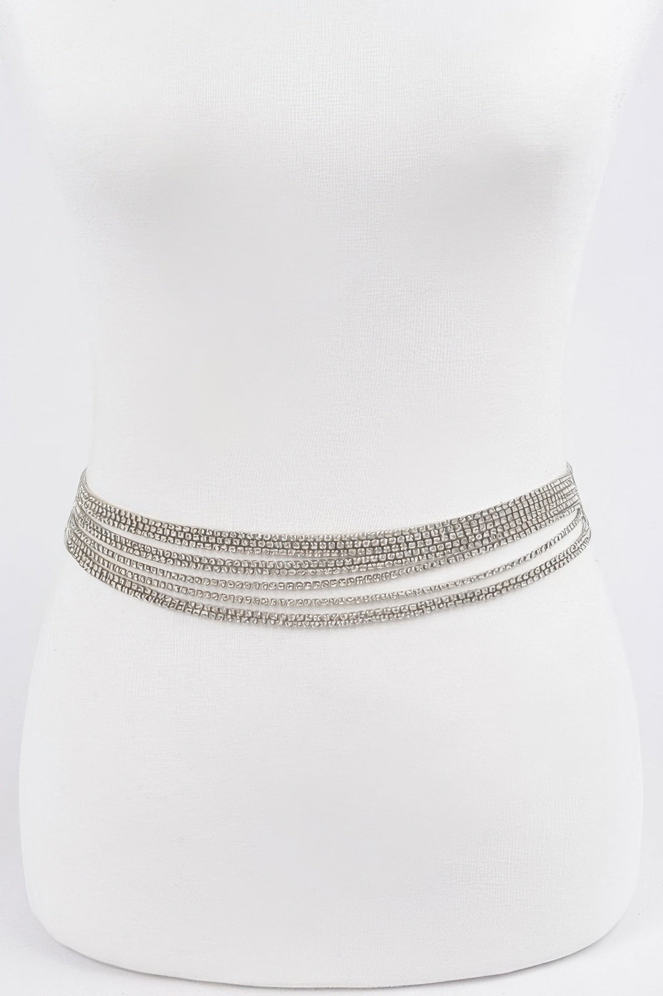 Timeless Slim Belt for Polished and Casual Looks