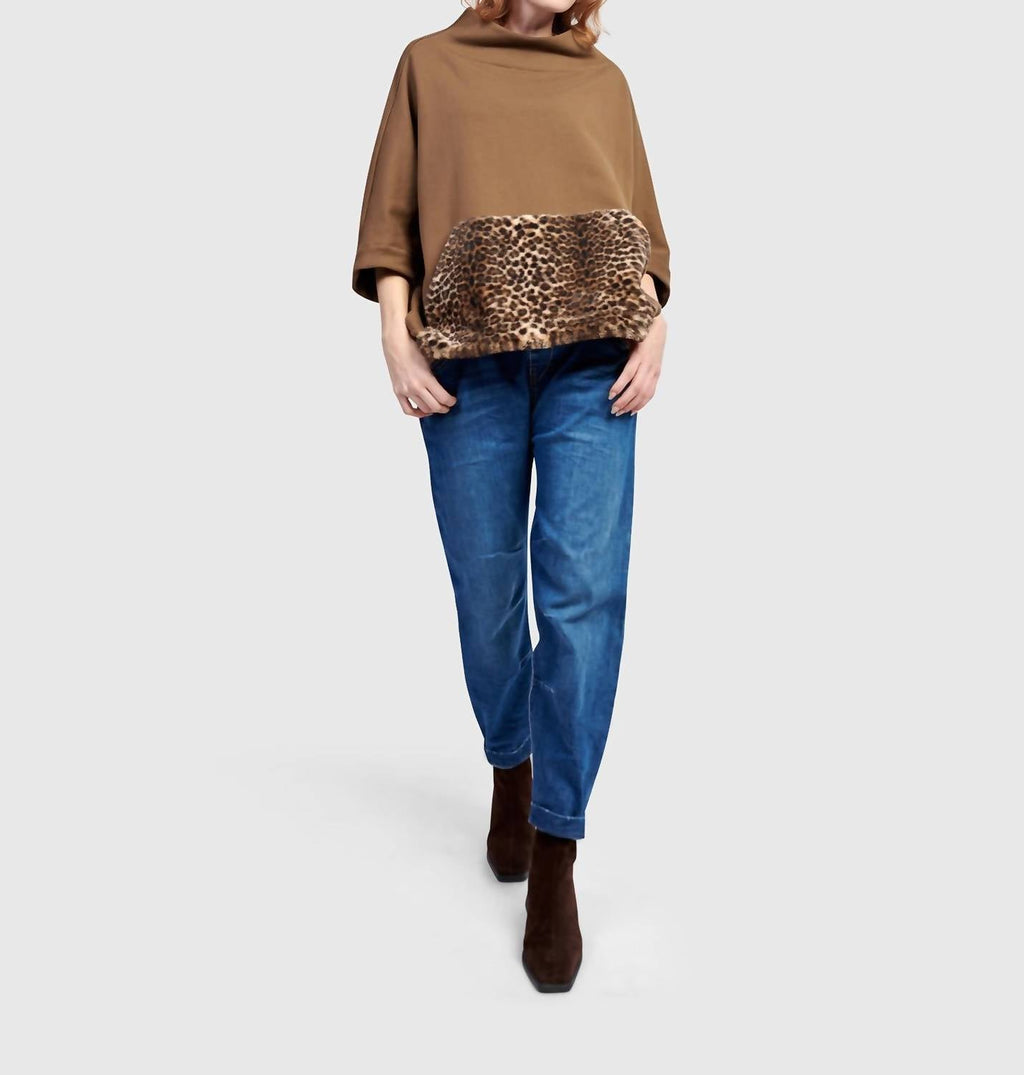 Urban Muff Pullover Top In Camel