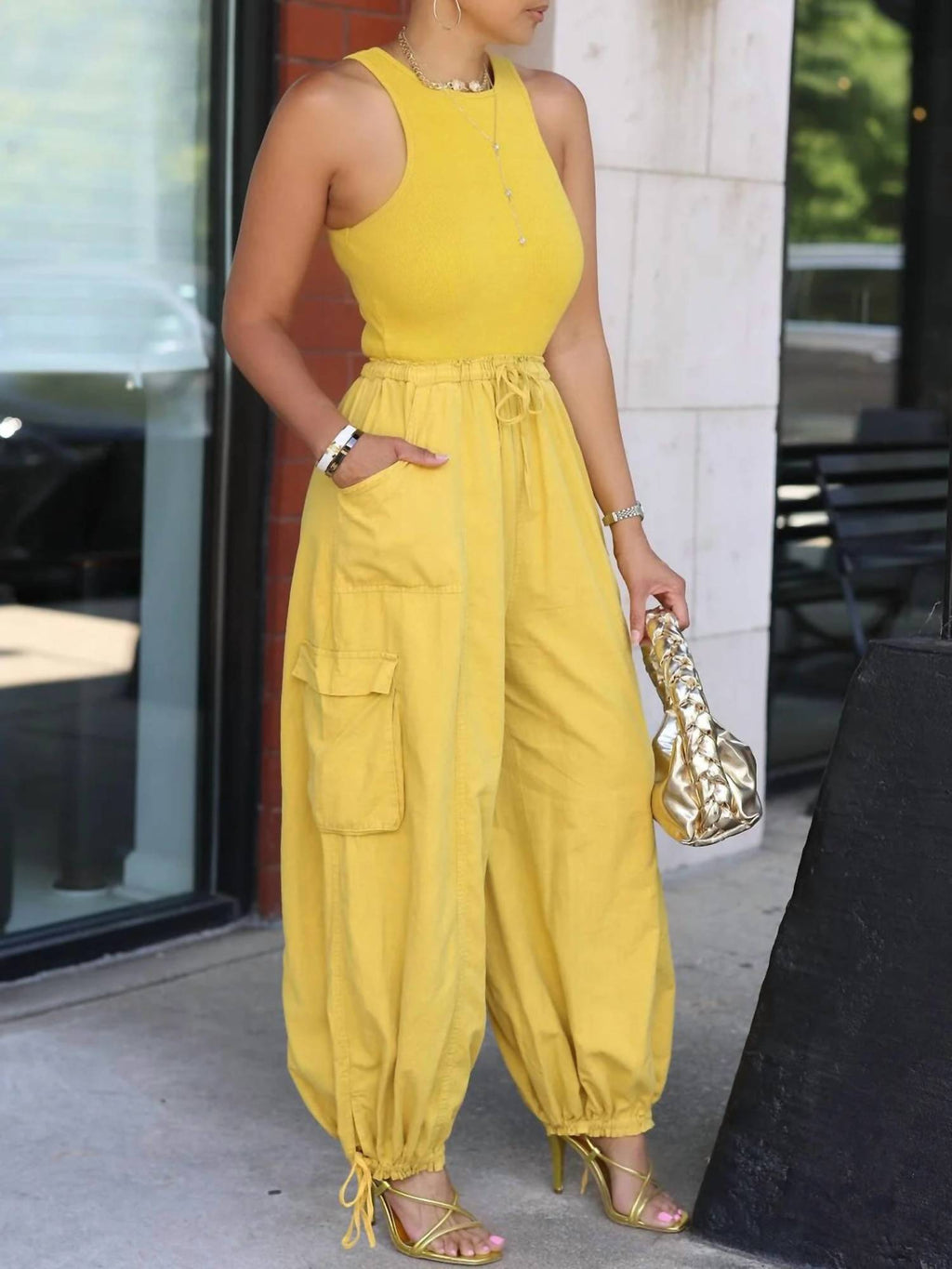 Casual Plain Pockets Cargo Pants In Yellow