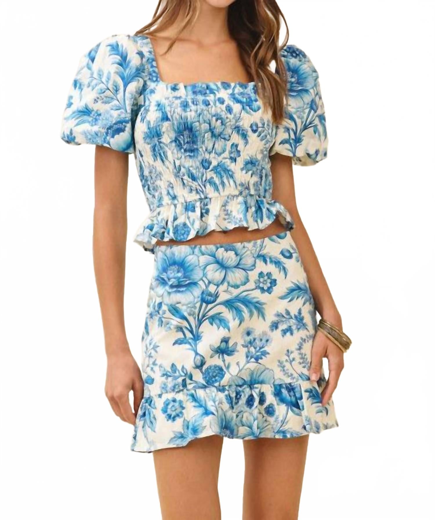 Floral Print Smocked Bodice Puff Sleeves Top And Skirt Set In Azul