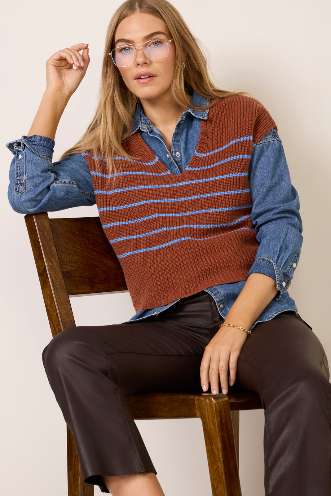 Women's Aiden V-Neck Vest
