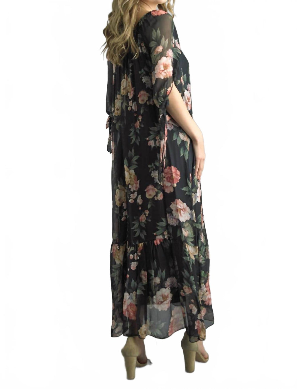 Just A Beautiful Girl Maxi Dress In Black