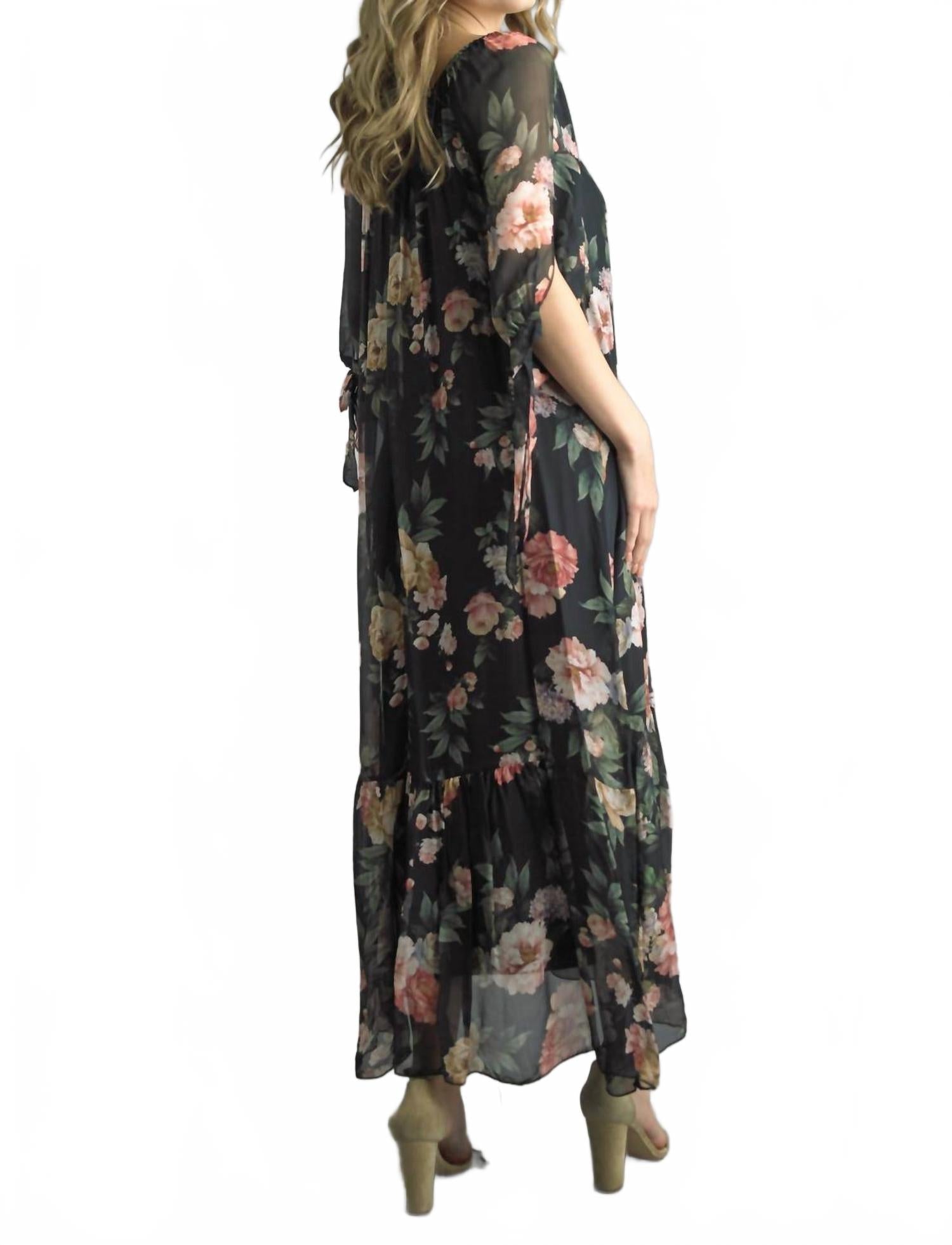 Just A Beautiful Girl Maxi Dress In Black