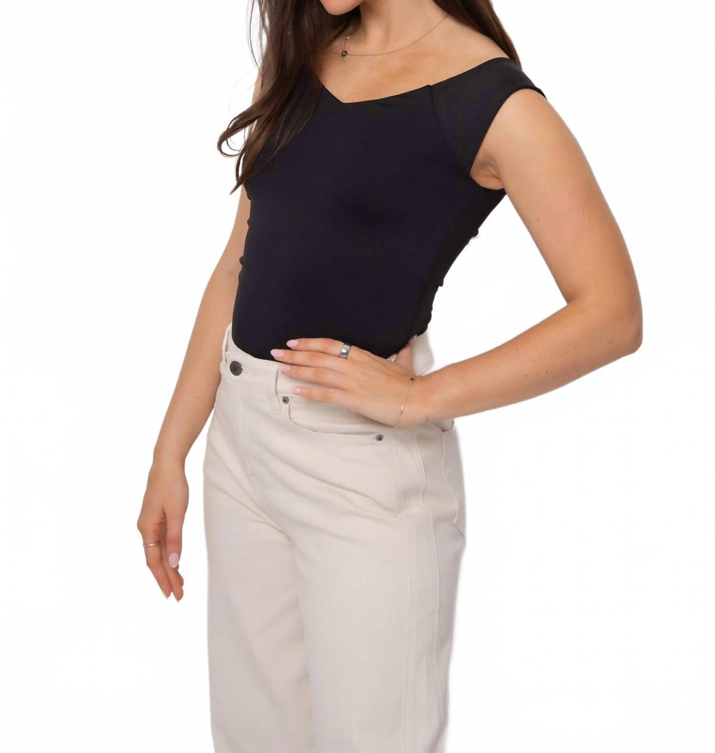 Off Shoulder Top In Black