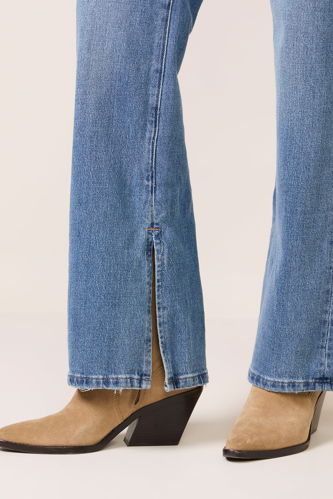 Women's Vintage Bootcut Jean 32'