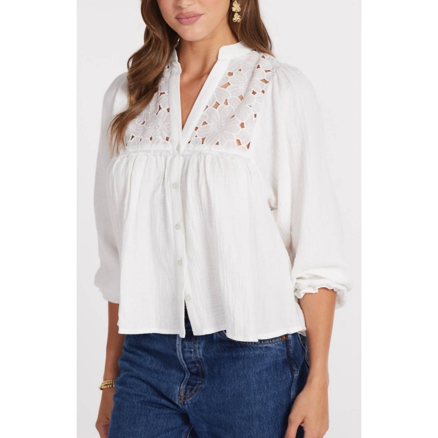 Flora Textured Blouse In Salt