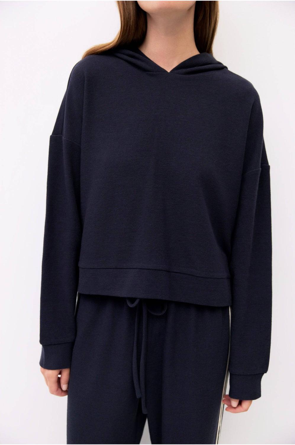 Enzo Long Sleeve Hoodie In Navy