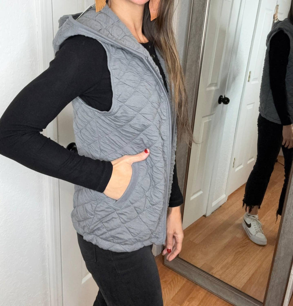 Heather Hooded Vest In Grey