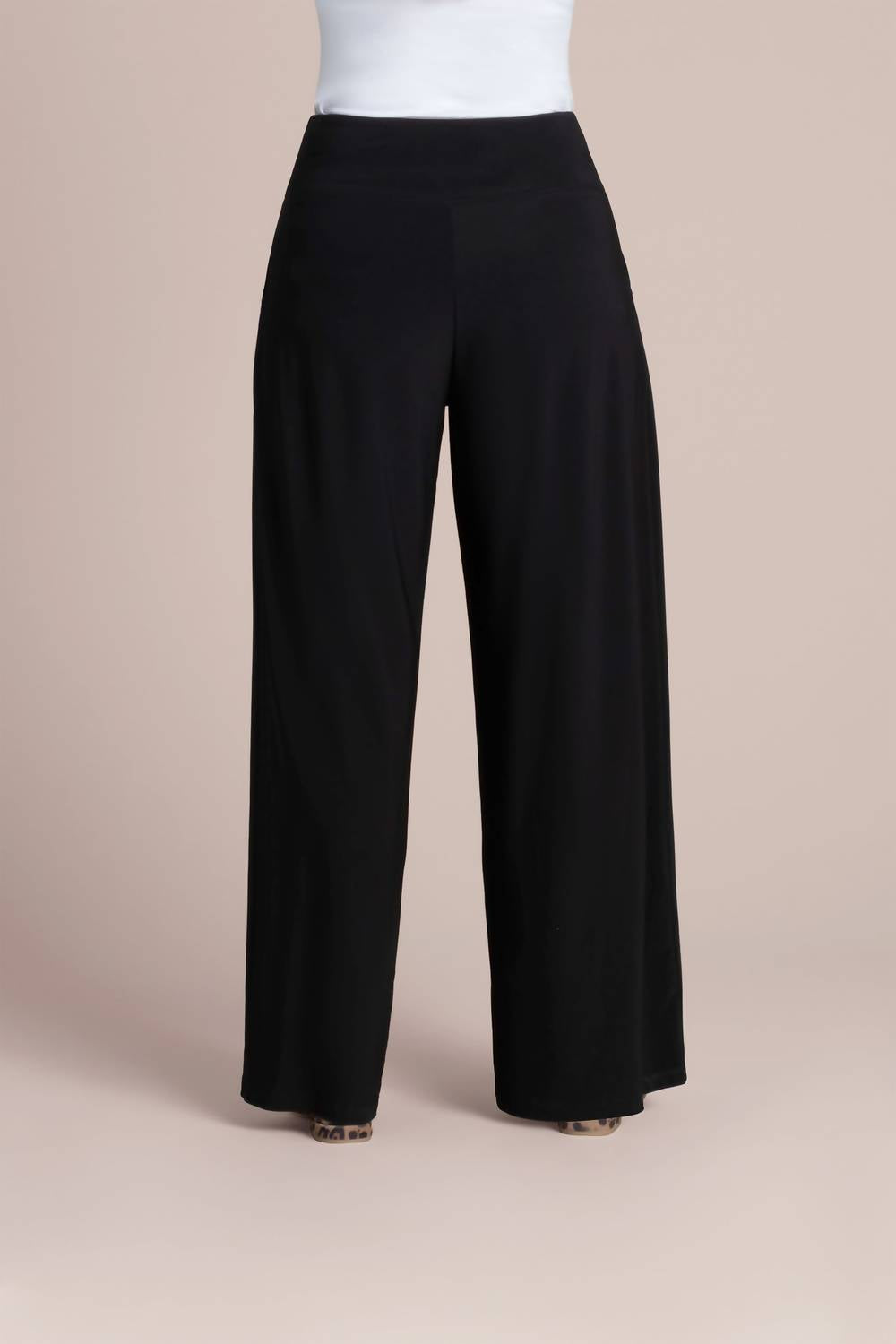Easy Wide Leg Pant In Black